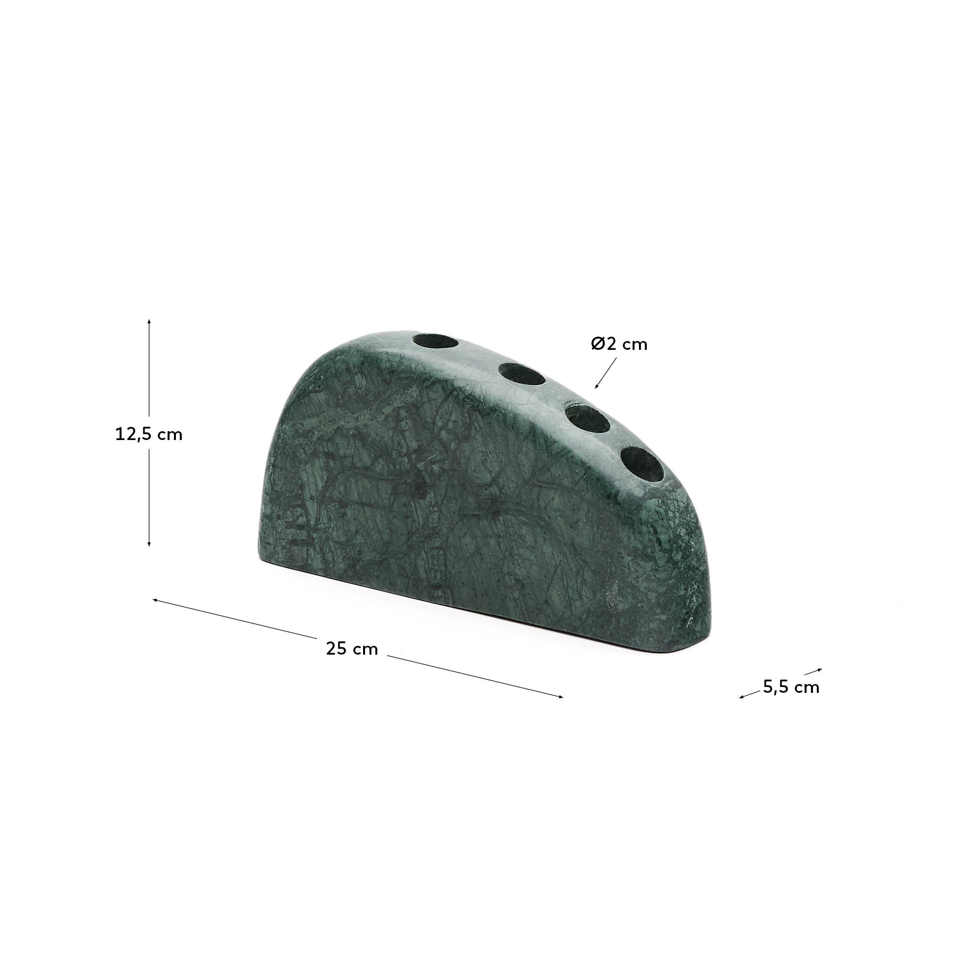 Stilvoller Kerzenhalter aus grünem Marmor, 10 cm hoch, von Kave Home. Ideal für elegante Dekoration und warmes Ambiente.