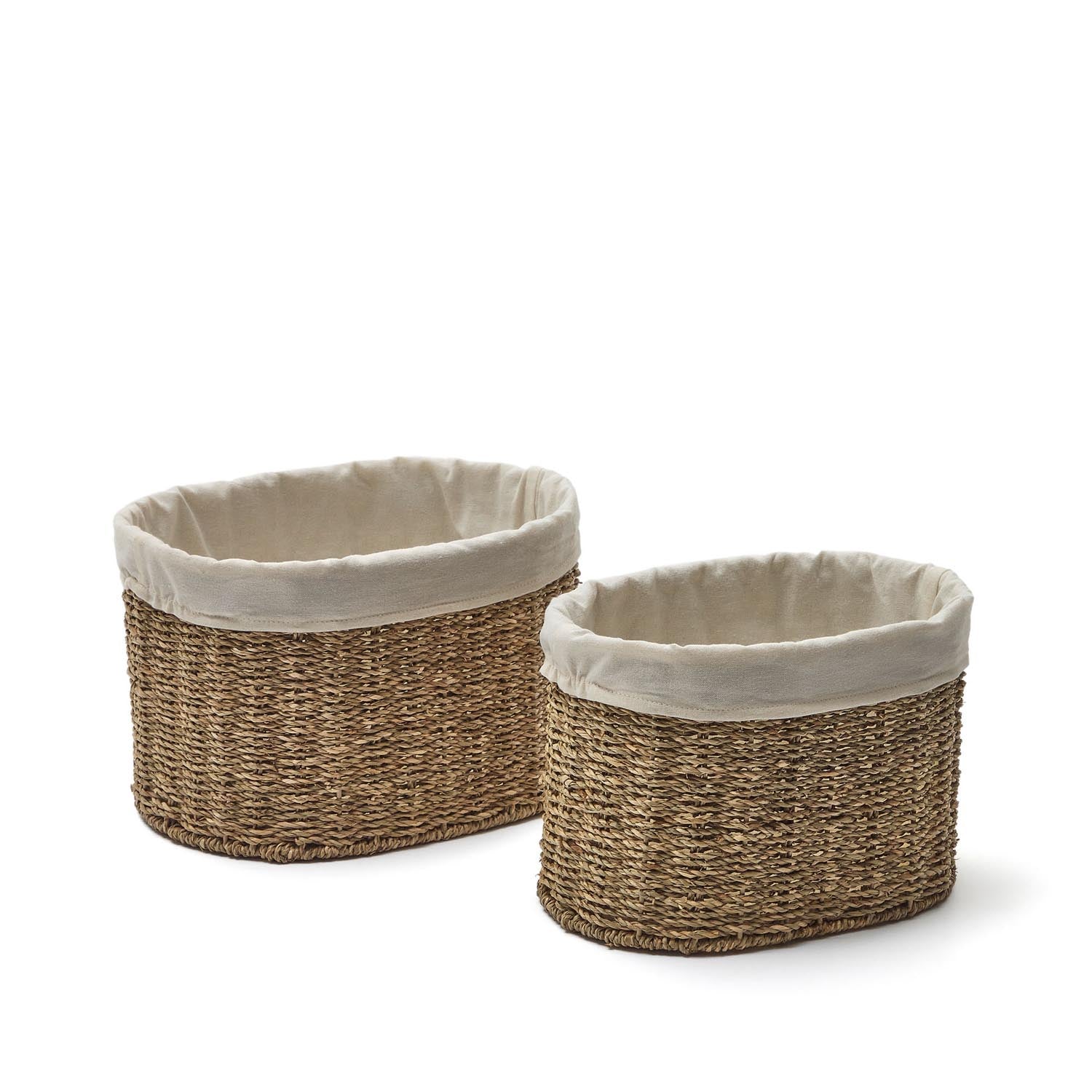 Tossa Set aus 2 mittelgrossen Körben aus Naturfasern in Natur präsentiert im Onlineshop von KAQTU Design AG. Aufbewahrungskorb ist von Kave Home