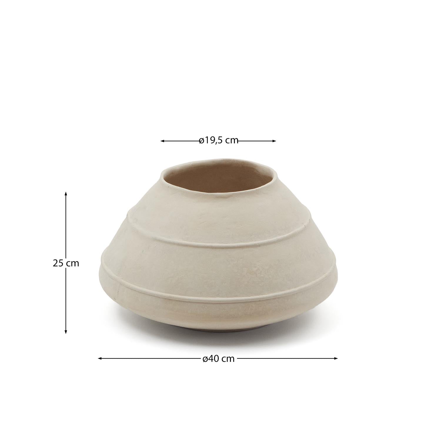 Sylan Vase aus Pappmaché weiß 40 cm in Weiß präsentiert im Onlineshop von KAQTU Design AG. Vase ist von Kave Home