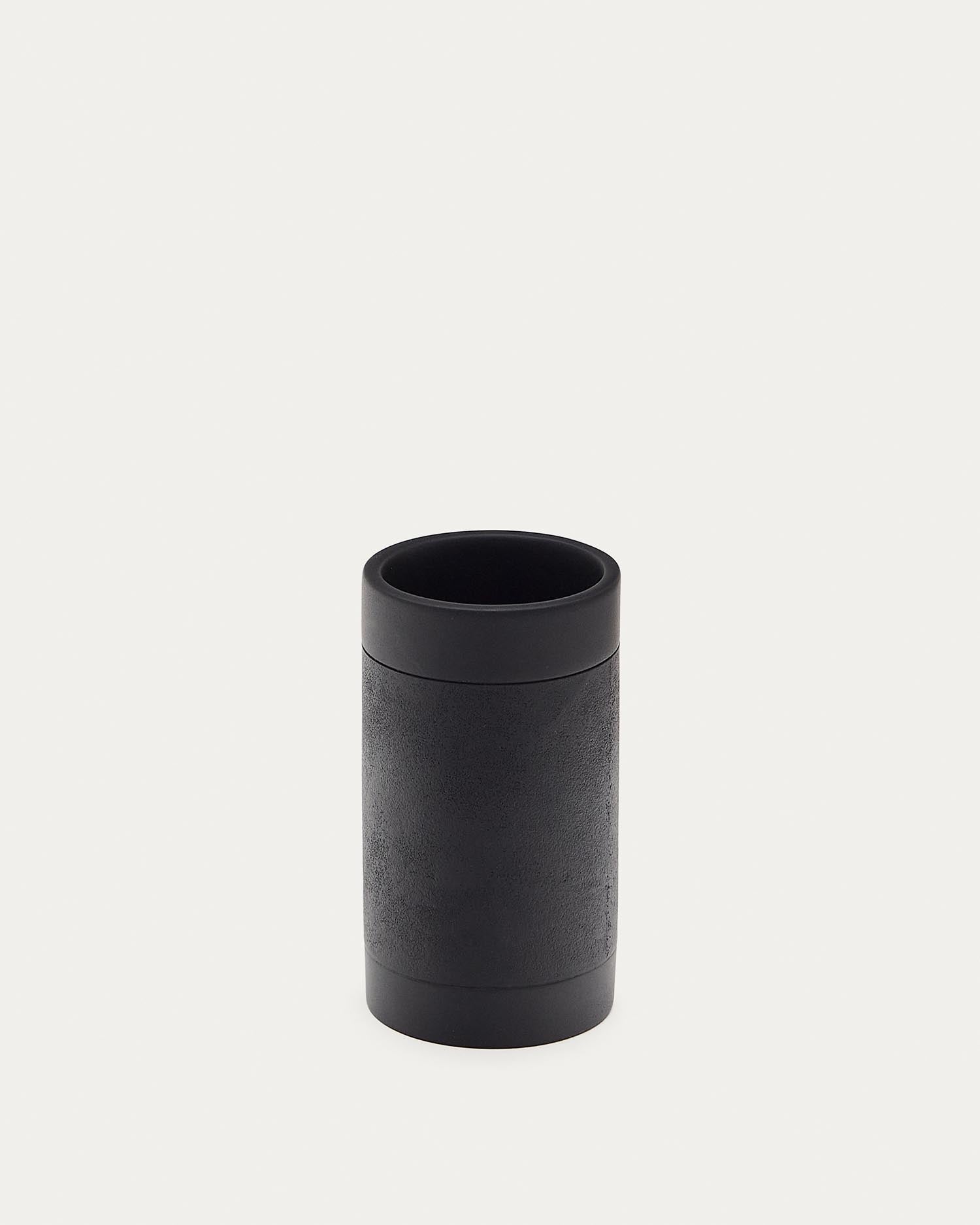 Sisel Zahnbürstenhalter aus schwarzem Polyresin in Schwarz präsentiert im Onlineshop von KAQTU Design AG. Toilettenartikel ist von Kave Home