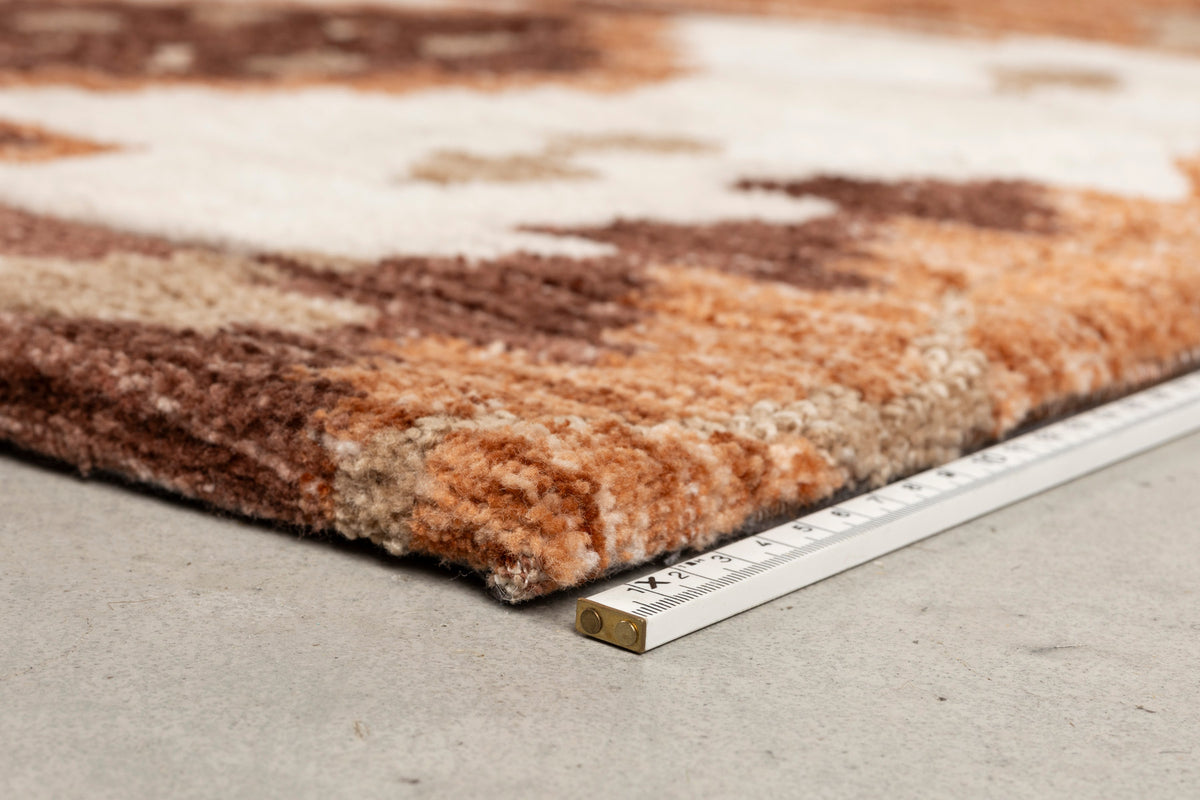 Carpet Maron 200x300 in Rot präsentiert im Onlineshop von KAQTU Design AG. Teppich ist von Dutchbone