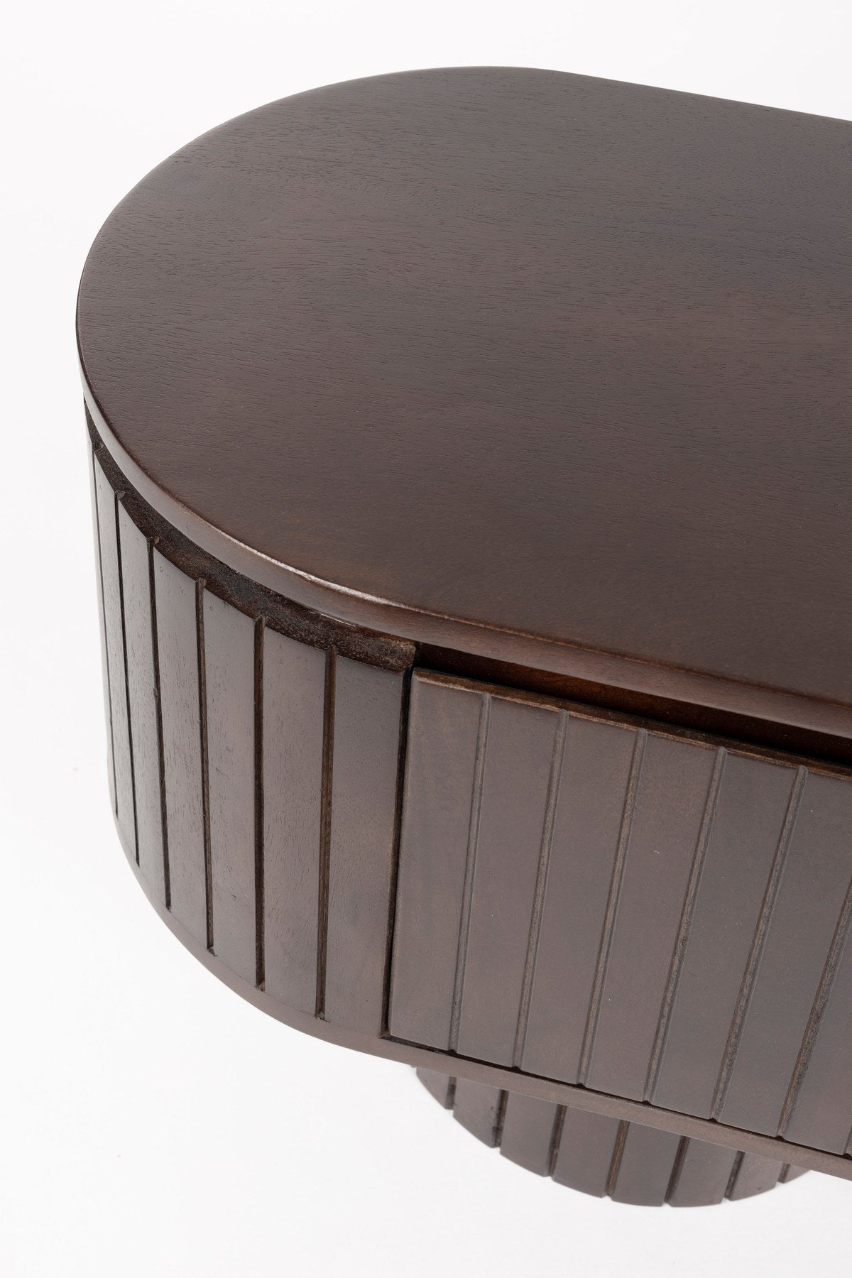 Kenji Sideboard in Braun präsentiert im Onlineshop von KAQTU Design AG. Sideboard ist von Dutchbone