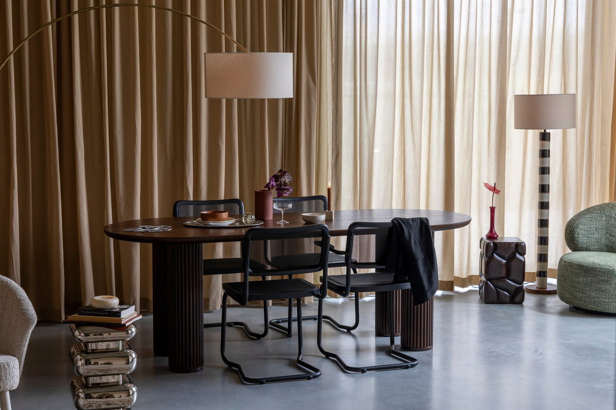 Dean Esstisch in Braun präsentiert im Onlineshop von KAQTU Design AG. Esstisch ist von Dutchbone