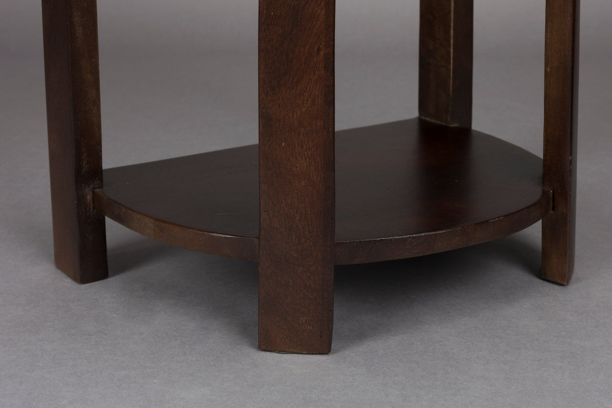 Beistelltisch / Nachttisch Belvedere in Braun präsentiert im Onlineshop von KAQTU Design AG. Beistelltisch ist von Dutchbone