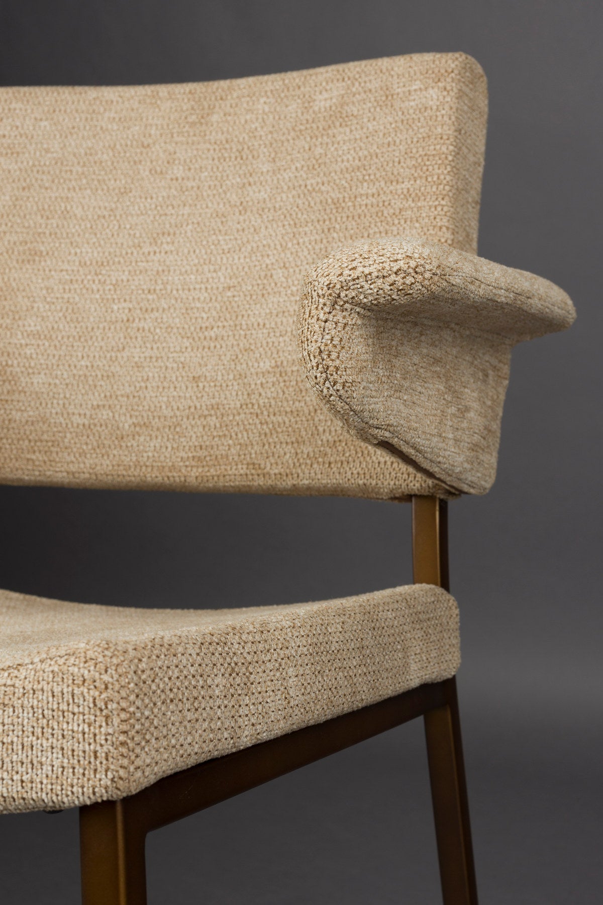 Sessel Portland in Beige präsentiert im Onlineshop von KAQTU Design AG. Sessel ist von Dutchbone