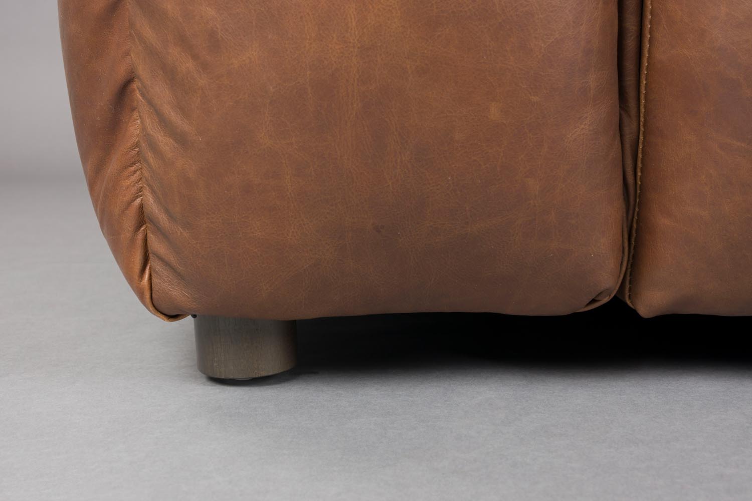 Dutchbone Hackman 3-Sitzer Sofa: Luxuriöser Velours, Retro-Chic, modular anpassbar, perfekt für stilvolle und einladende Wohnräume.