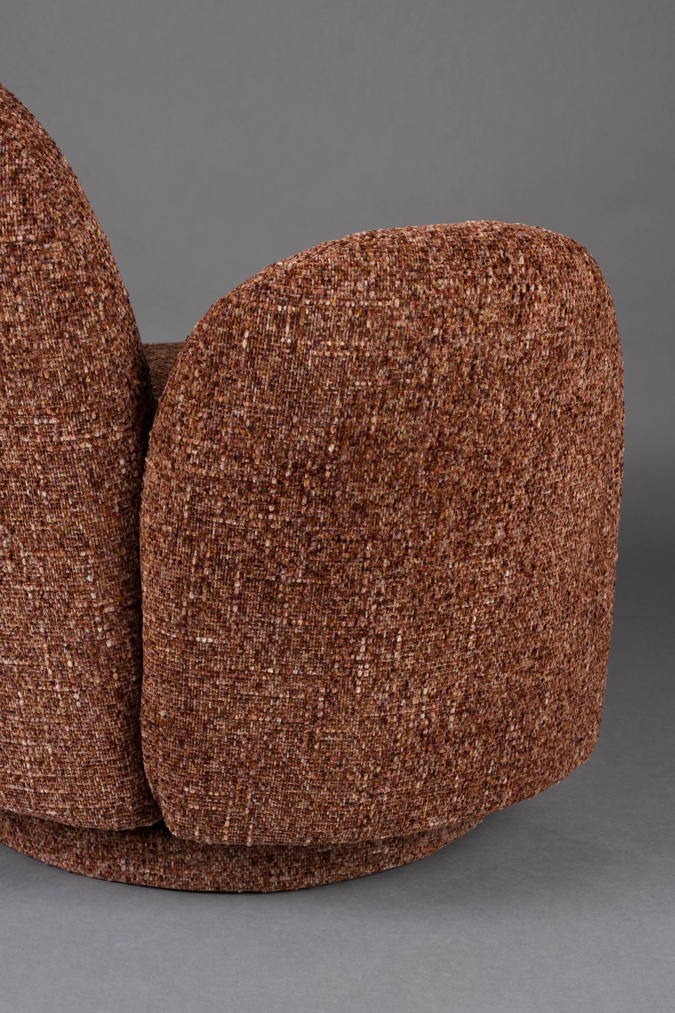 Sessel Rose Bordeaux Red in Rot präsentiert im Onlineshop von KAQTU Design AG. Sessel ist von Dutchbone