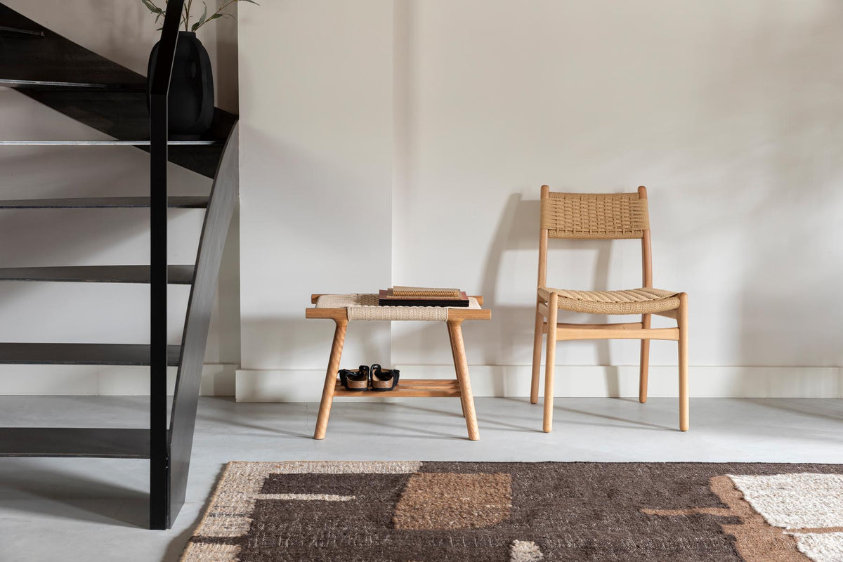 Stuhl Cecile Natural in Beige präsentiert im Onlineshop von KAQTU Design AG. Stuhl ist von Dutchbone