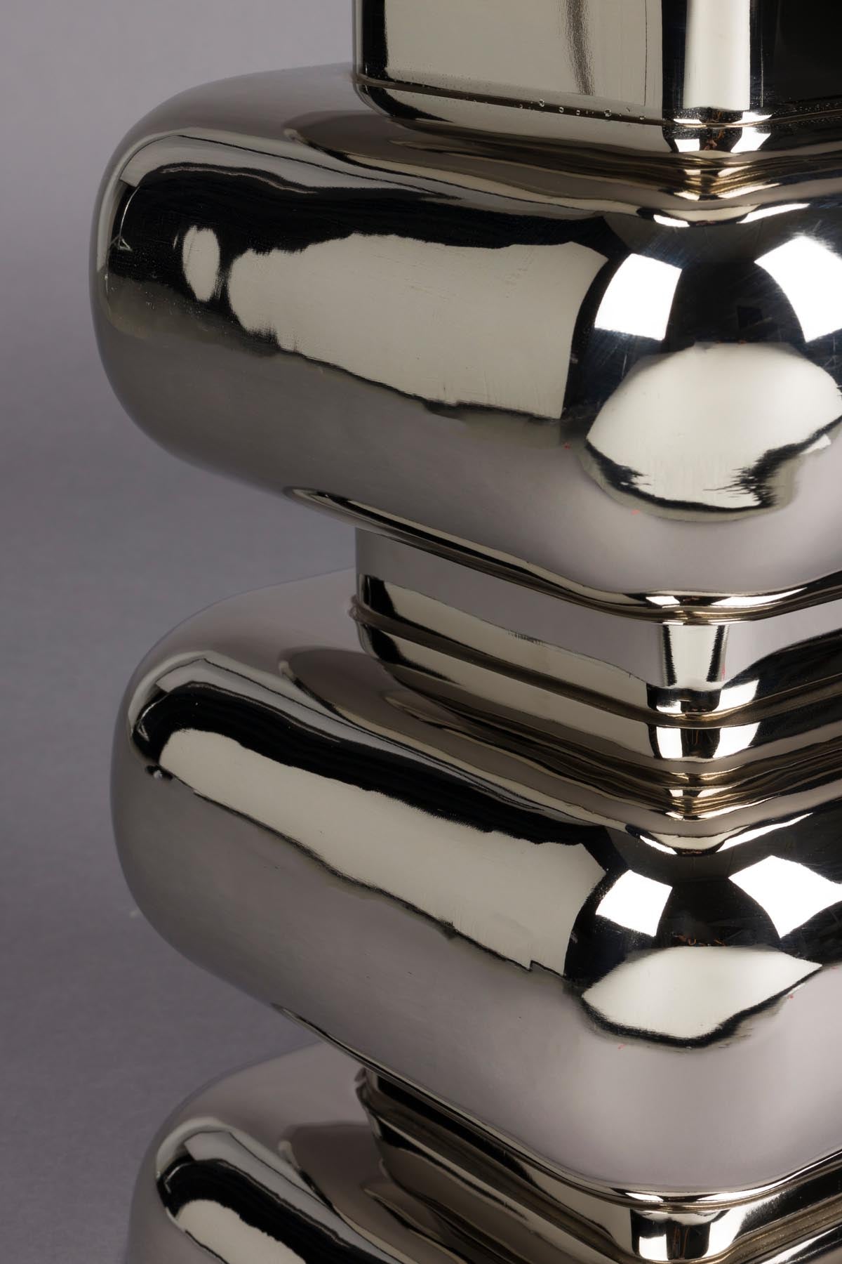 Hocker Stubby in Silver präsentiert im Onlineshop von KAQTU Design AG. Hocker ist von Dutchbone