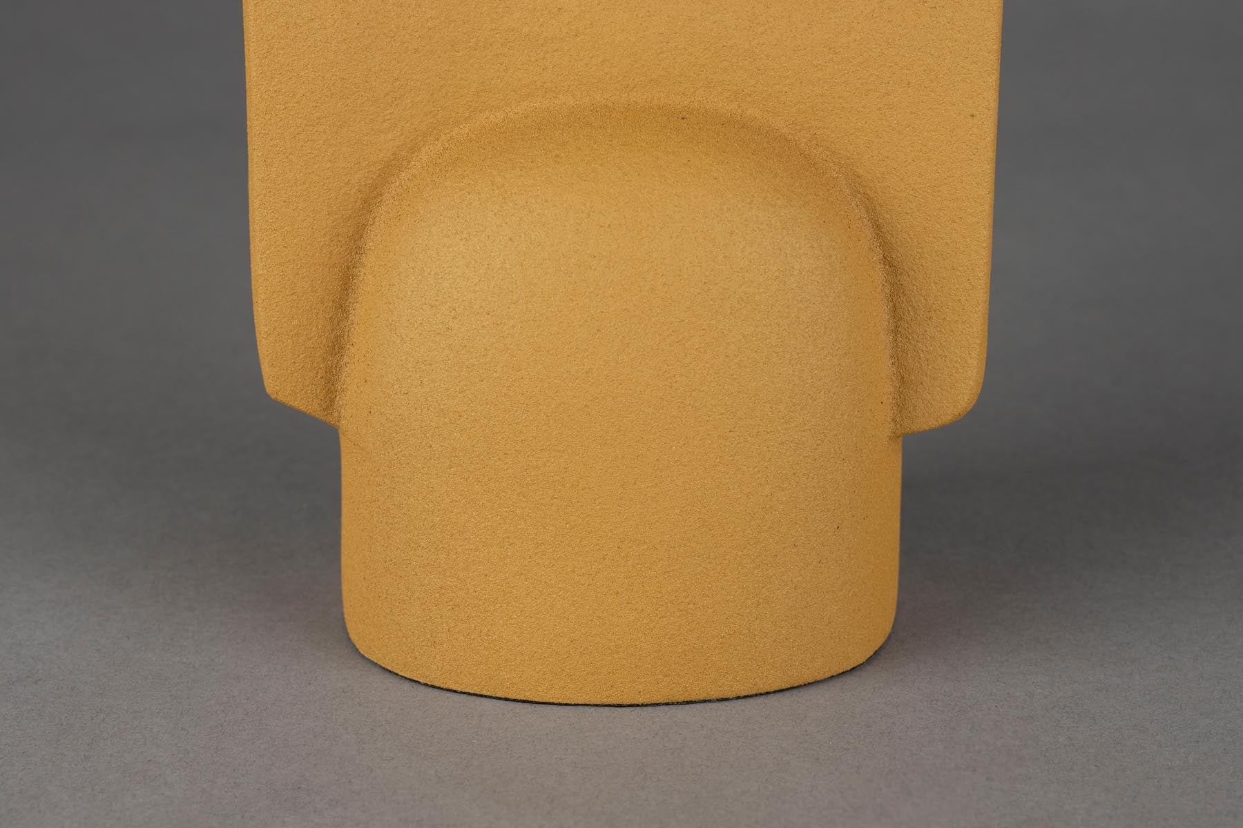 Vase Santos in  präsentiert im Onlineshop von KAQTU Design AG. Vase ist von Dutchbone