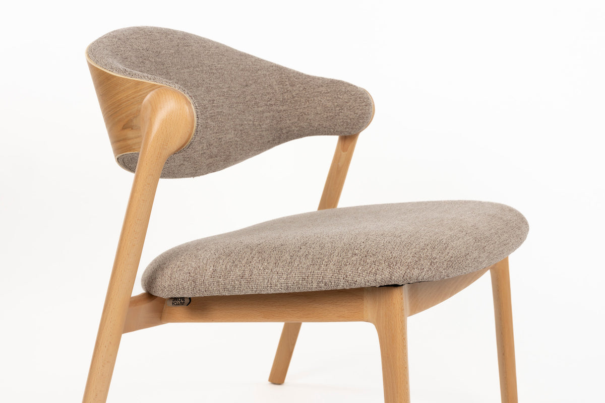 Sessel Babington in Beige präsentiert im Onlineshop von KAQTU Design AG. Sessel ist von Dutchbone
