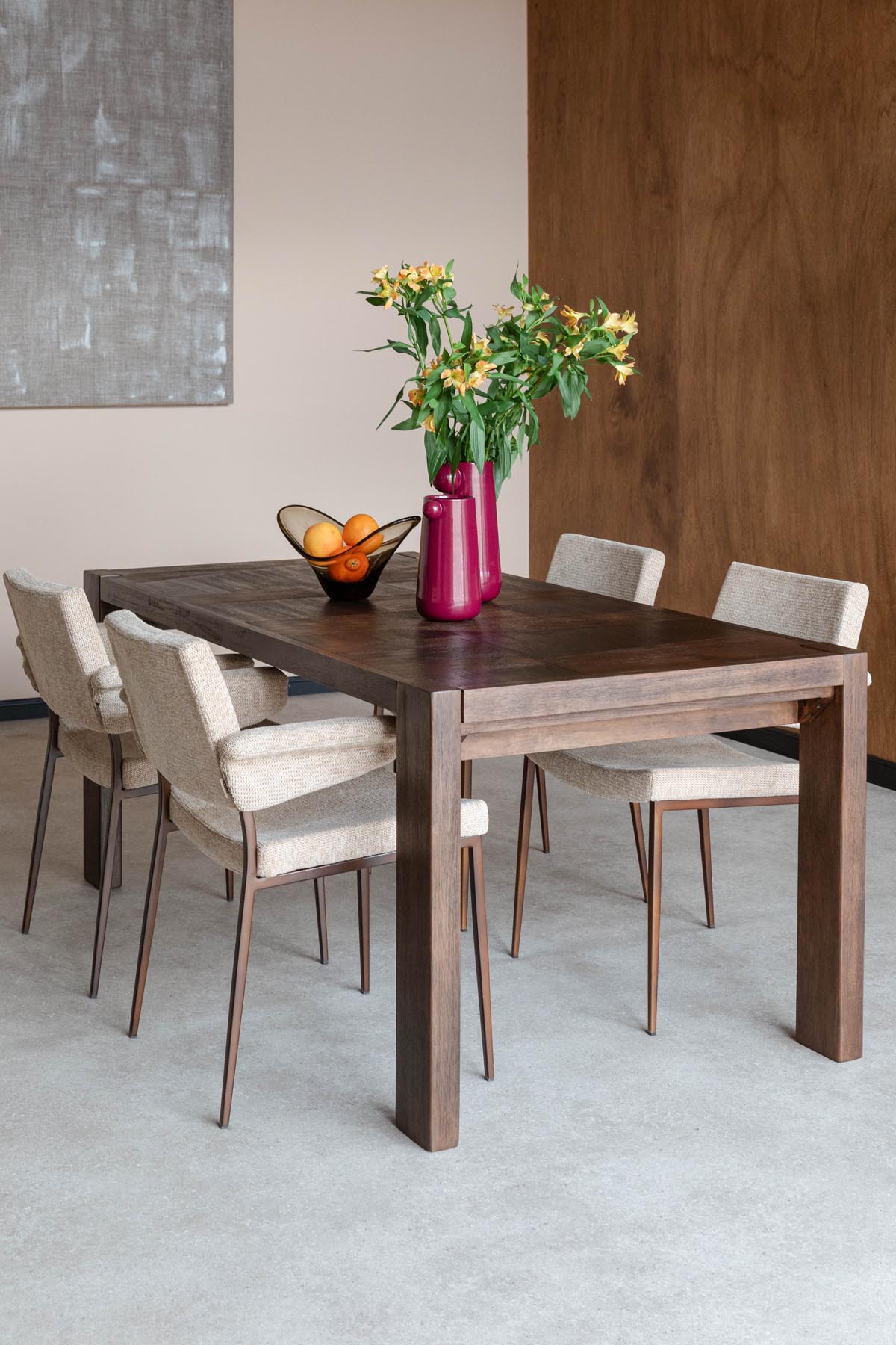 Esstisch Bruneau in Braun präsentiert im Onlineshop von KAQTU Design AG. Esstisch ist von Dutchbone