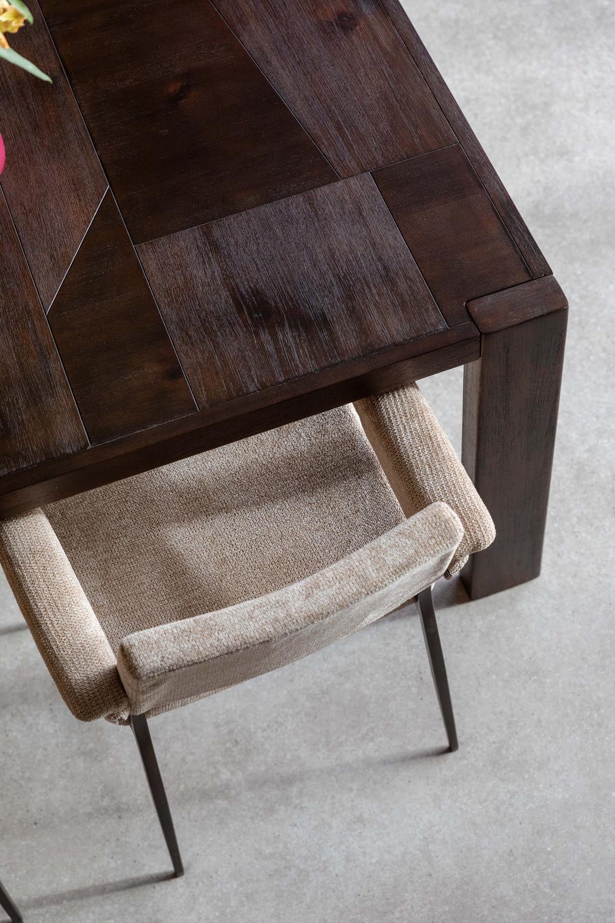 Dining Table Bruneau in  präsentiert im Onlineshop von KAQTU Design AG. Esstisch ist von Dutchbone