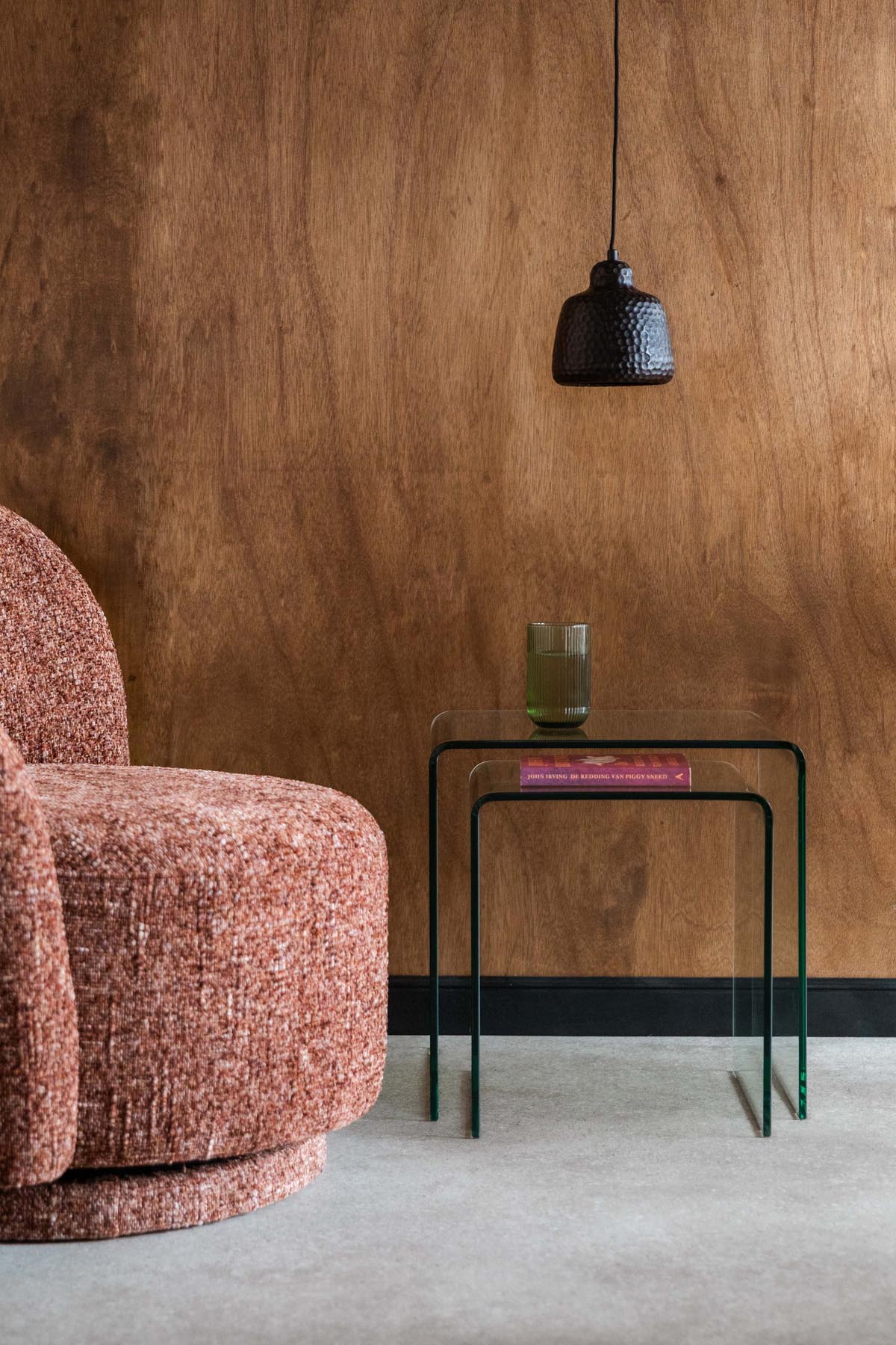 Beistelltisch Vetro Set of 2 in Transparent präsentiert im Onlineshop von KAQTU Design AG. Beistelltisch ist von Dutchbone