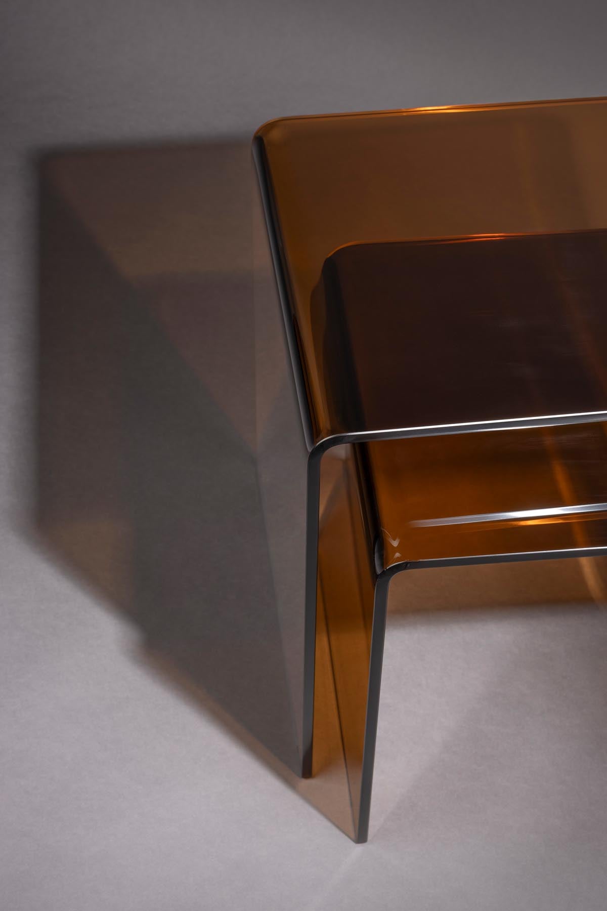 Beistelltisch Vetro Set of 2 in Brown präsentiert im Onlineshop von KAQTU Design AG. Beistelltisch ist von Dutchbone