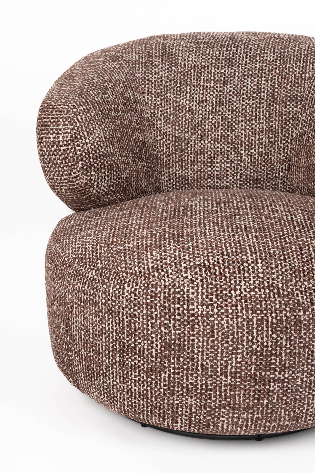Sessel Walter in Braun präsentiert im Onlineshop von KAQTU Design AG. Sessel ist von Dutchbone