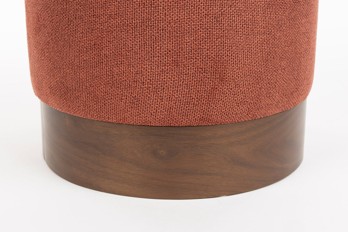 Stuhl Bellevue in Rot präsentiert im Onlineshop von KAQTU Design AG. Hocker ist von Dutchbone