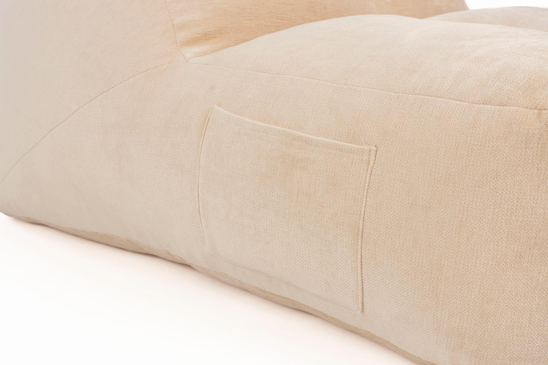 Sessel Tombag in Beige präsentiert im Onlineshop von KAQTU Design AG. Sessel ist von Dutchbone