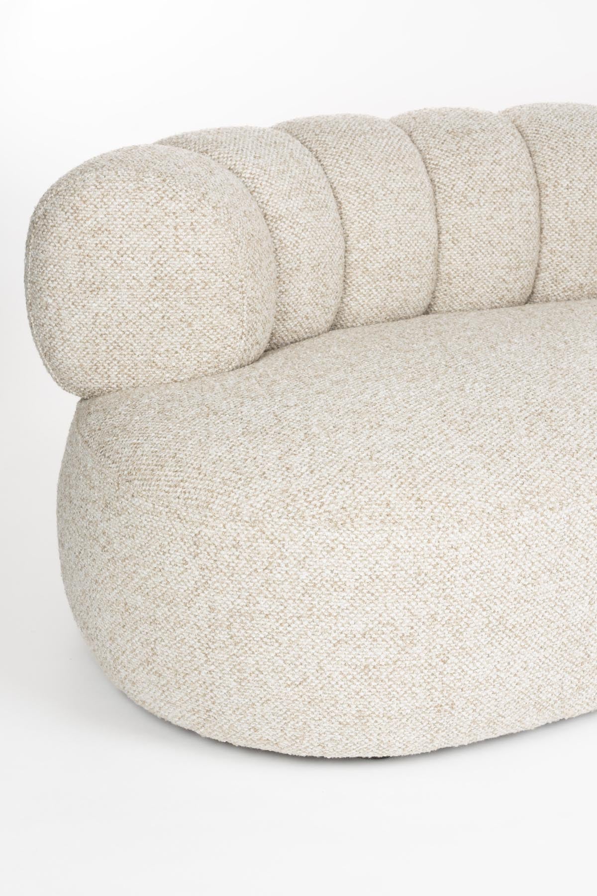 Sofa Duvane 4,5-Sitzer in Beige präsentiert im Onlineshop von KAQTU Design AG. 4er Sofa ist von Dutchbone