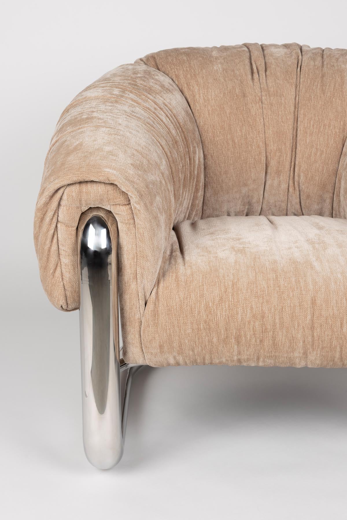 Sessel Marly in Silber präsentiert im Onlineshop von KAQTU Design AG. Sessel ist von Dutchbone