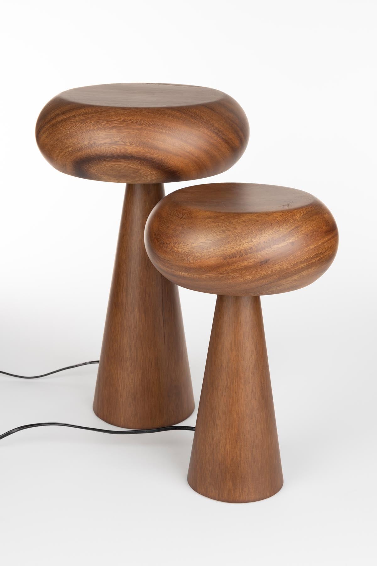 Tischlampe Morel in Braun präsentiert im Onlineshop von KAQTU Design AG. Tischleuchte ist von Dutchbone