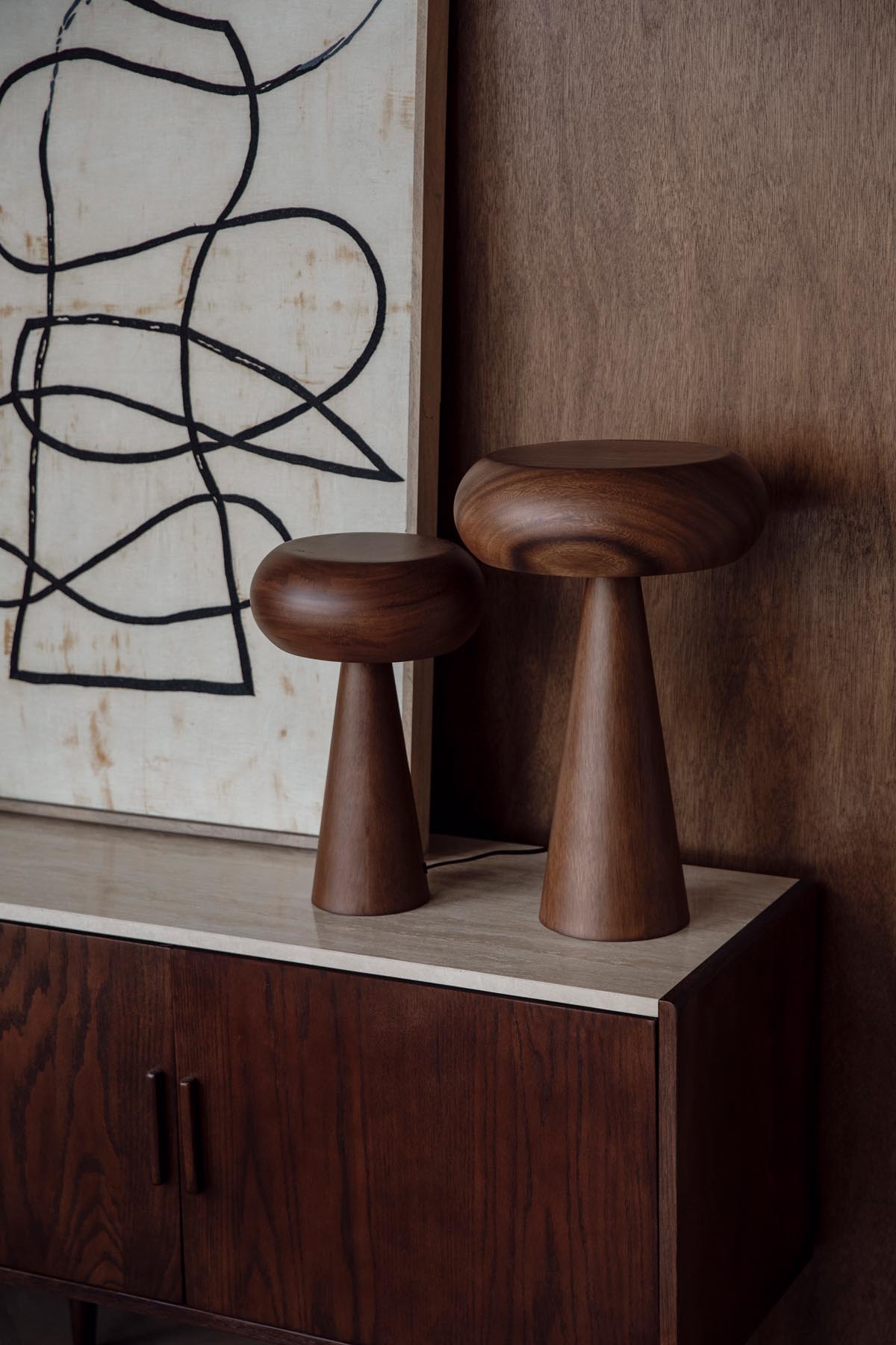 Tischlampe Morel in Braun präsentiert im Onlineshop von KAQTU Design AG. Tischleuchte ist von Dutchbone