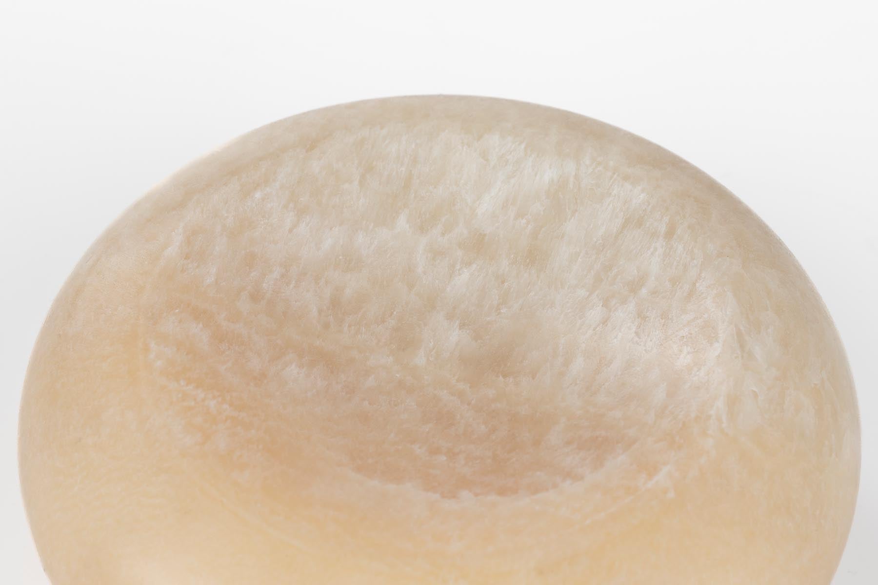 Tisch Onno in Gelb präsentiert im Onlineshop von KAQTU Design AG. Schale ist von Dutchbone