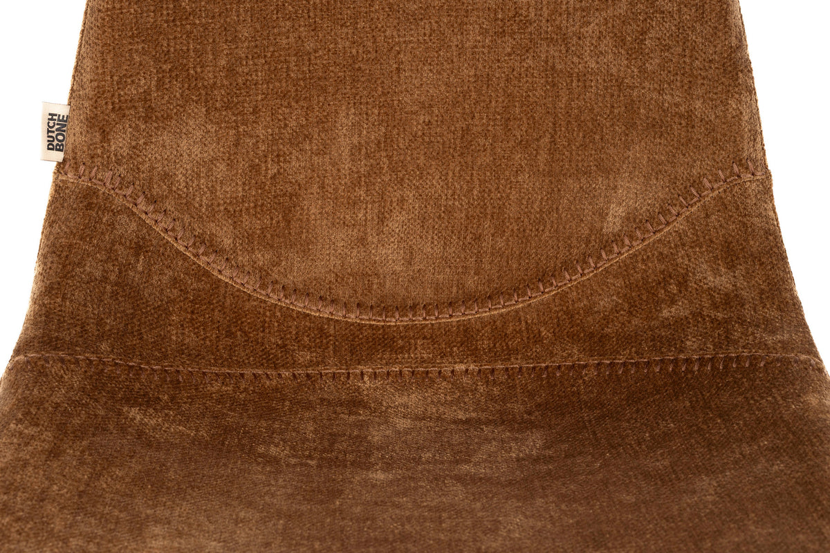 Stuhl Franky in Cognac präsentiert im Onlineshop von KAQTU Design AG. Stuhl ist von Dutchbone