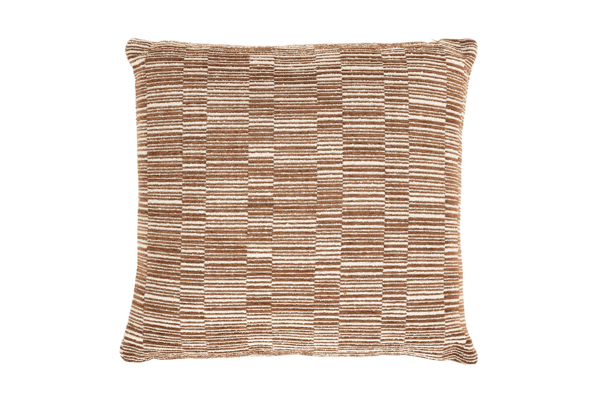 Braunes Dekokissen Cushion Hudson von Dutchbone mit grafischem Streifenmuster, Bezug aus Nylon und Polyester, Füllung aus Baumwolle.
