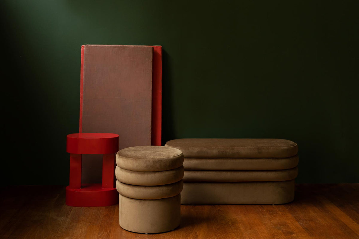 Hocker Aditi in Braun präsentiert im Onlineshop von KAQTU Design AG. Hocker ist von Dutchbone