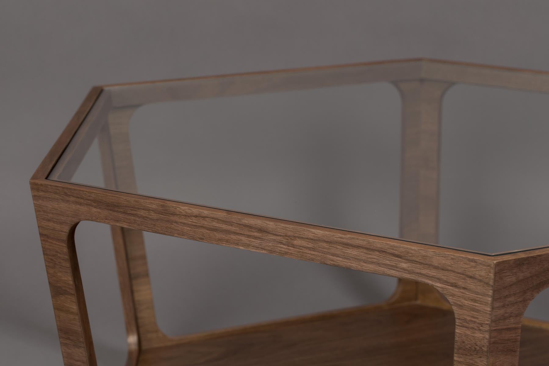 Kaffeetisch Sita in Braun präsentiert im Onlineshop von KAQTU Design AG. Couchtisch ist von Dutchbone