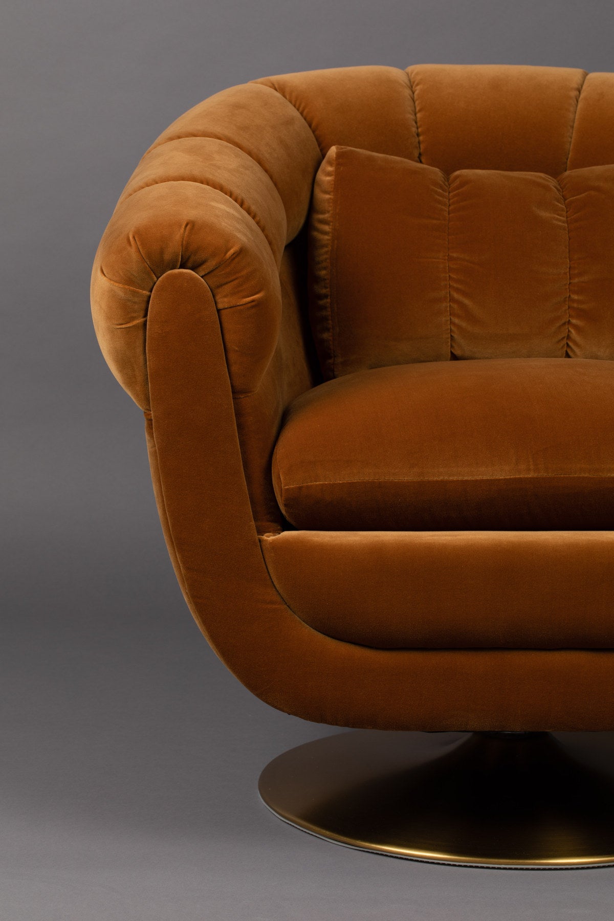 Loungesessel Member in Whiskey präsentiert im Onlineshop von KAQTU Design AG. Sessel ist von Dutchbone