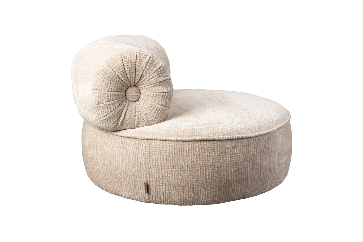 Sessel Tilbury in Naturbeige präsentiert im Onlineshop von KAQTU Design AG. Sessel ist von Dutchbone