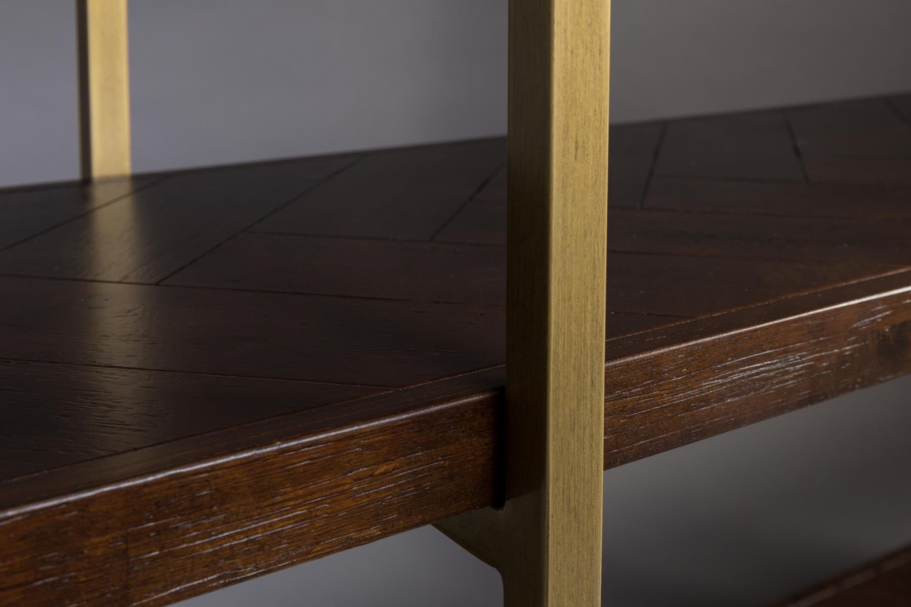 Regal Class in Braun/Messing präsentiert im Onlineshop von KAQTU Design AG. Cabinet ist von Dutchbone