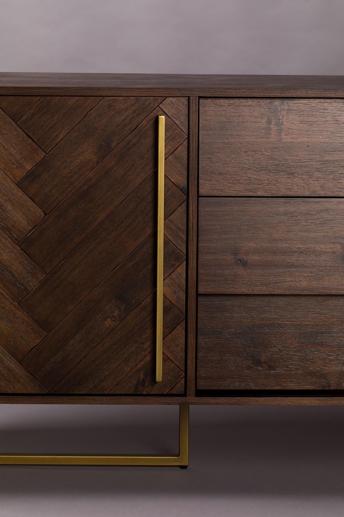 Sideboard Class High in Braun/Messing präsentiert im Onlineshop von KAQTU Design AG. Sideboard ist von Dutchbone
