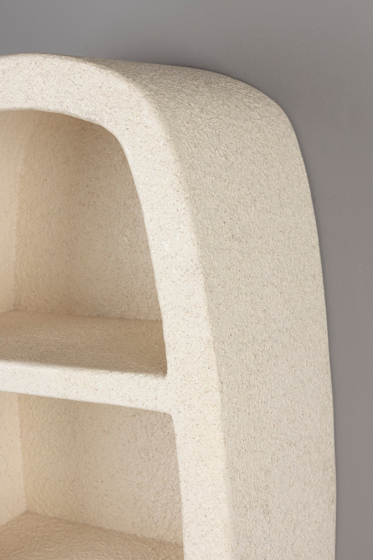 Wandregal Veda 2 Shelves in Beige präsentiert im Onlineshop von KAQTU Design AG. Wandregal ist von Dutchbone