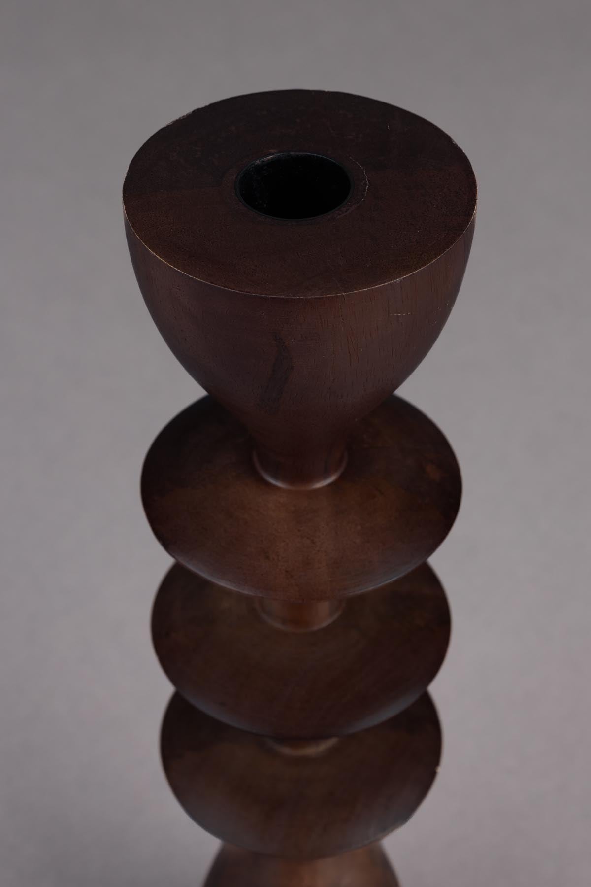 Kerzenhalter Pernilla in Braun präsentiert im Onlineshop von KAQTU Design AG. Kerzenständer ist von Dutchbone
