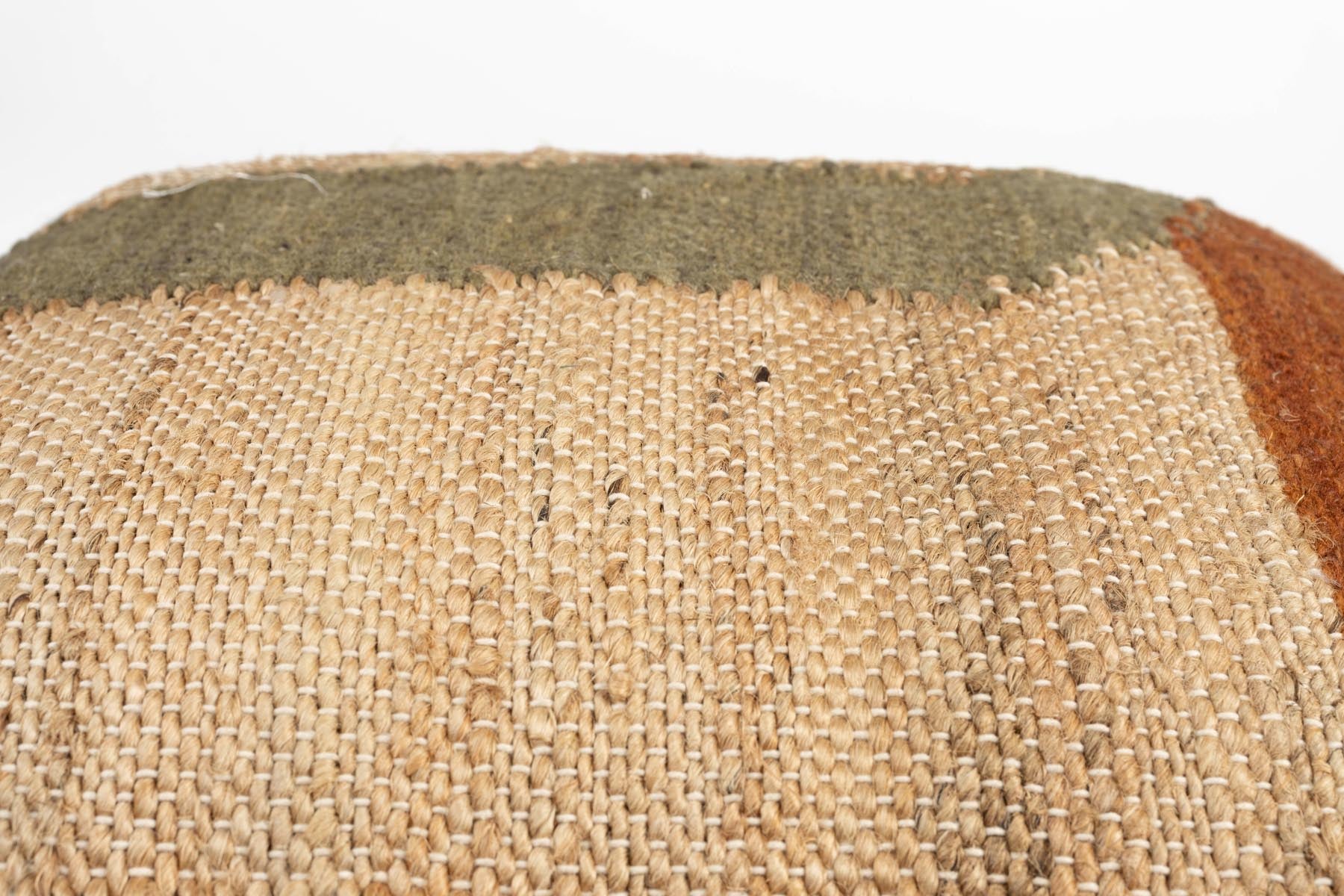 Kissen Pavillon 45x45 in Beige präsentiert im Onlineshop von KAQTU Design AG. Deko Kissen ist von Dutchbone