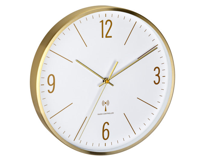 TFA Funk-Wanduhr Metallrahmen gold analog ø 30 cm in  präsentiert im Onlineshop von KAQTU Design AG. Wanduhr ist von TFA