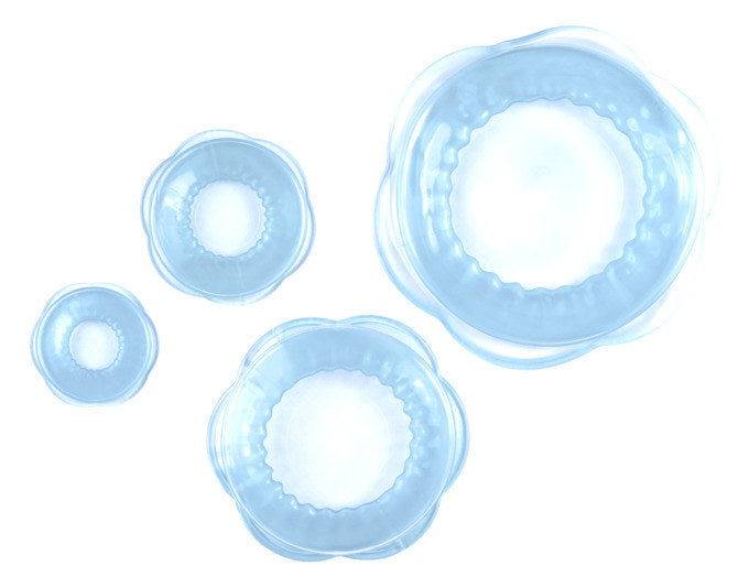KOCHBLUME Abdeckhauben Stretch-ii 4er Set ø 4/5.5/8/10.5 cm eisblau in Assortiert präsentiert im Onlineshop von KAQTU Design AG. Pfannendeckel ist von KOCHBLUME