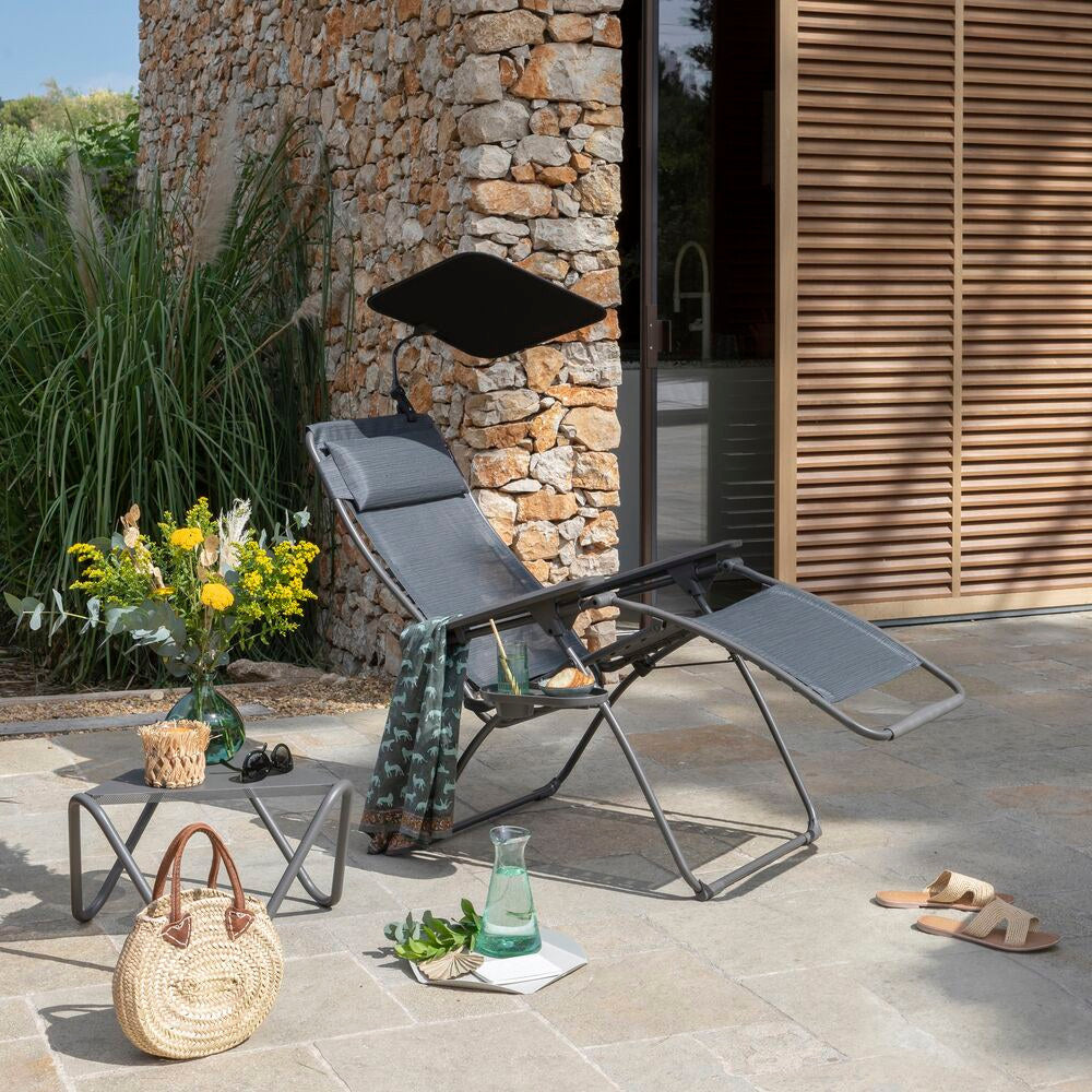 LAFUMA Sonnendach schwarz in Schwarz präsentiert im Onlineshop von KAQTU Design AG. Sonnenschirm ist von LAFUMA