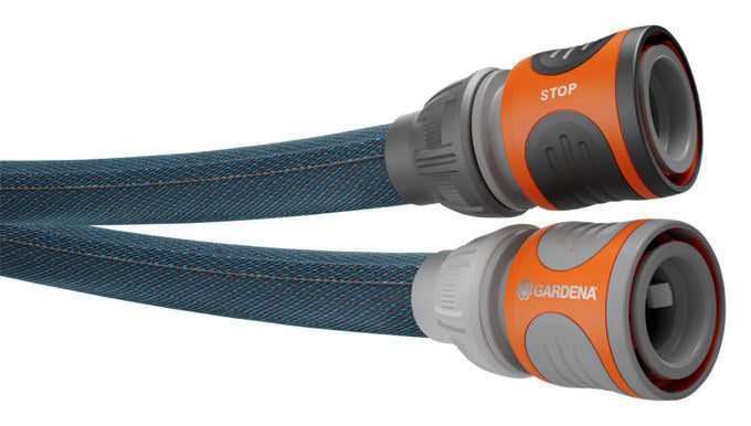 GARDENA Schlauch Set Liano Xtreme 1/2" 25 m in Dunkelblau, Blau, Orange präsentiert im Onlineshop von KAQTU Design AG. Gartenschläuche ist von GARDENA