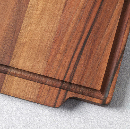 KISAG Schneidbrett Artisan L 36x26 cm in Natur, Braun präsentiert im Onlineshop von KAQTU Design AG. Schneidbrett ist von KISAG