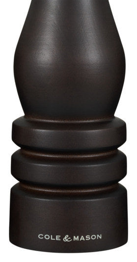 COLE&MASON Salzmühle London Buche dunkel 22x5.8x5.8 cm in Dunkelbraun, Braun präsentiert im Onlineshop von KAQTU Design AG. Salz & Pfeffer ist von COLE & MASON