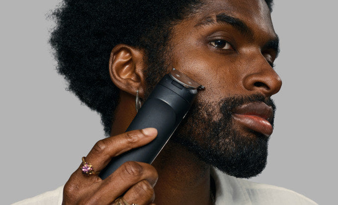 REMINGTON Bartschneider PG780 One Total Body Multigroomer in Braun, Schwarz präsentiert im Onlineshop von KAQTU Design AG. Badzubehör ist von REMINGTON