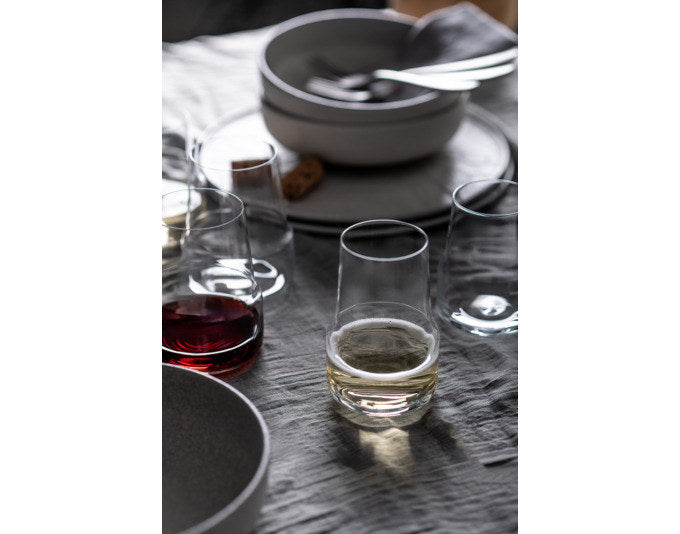 ZWIESEL GLAS Rotweinbecher Level 79 2 Stück in Transparent präsentiert im Onlineshop von KAQTU Design AG. Rotweingläser ist von ZWIESEL GLAS