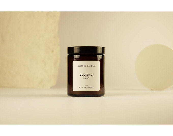 THE OLPHACTORY Duftkerze S Santal 135 g 30 h in Braun präsentiert im Onlineshop von KAQTU Design AG. Duftkerze ist von THE OLPHACTORY