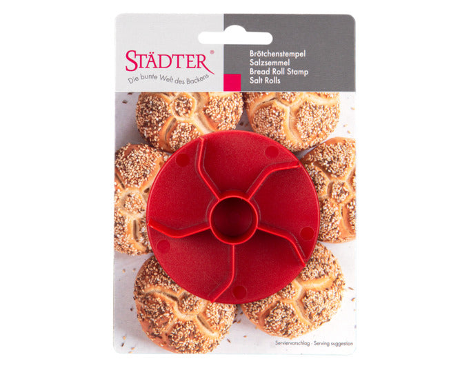 STÄDTER Brötchenstempel Salzsemmel ø 7.5x2 cm rot in  präsentiert im Onlineshop von KAQTU Design AG. Küchenhelfer ist von STÄDTER