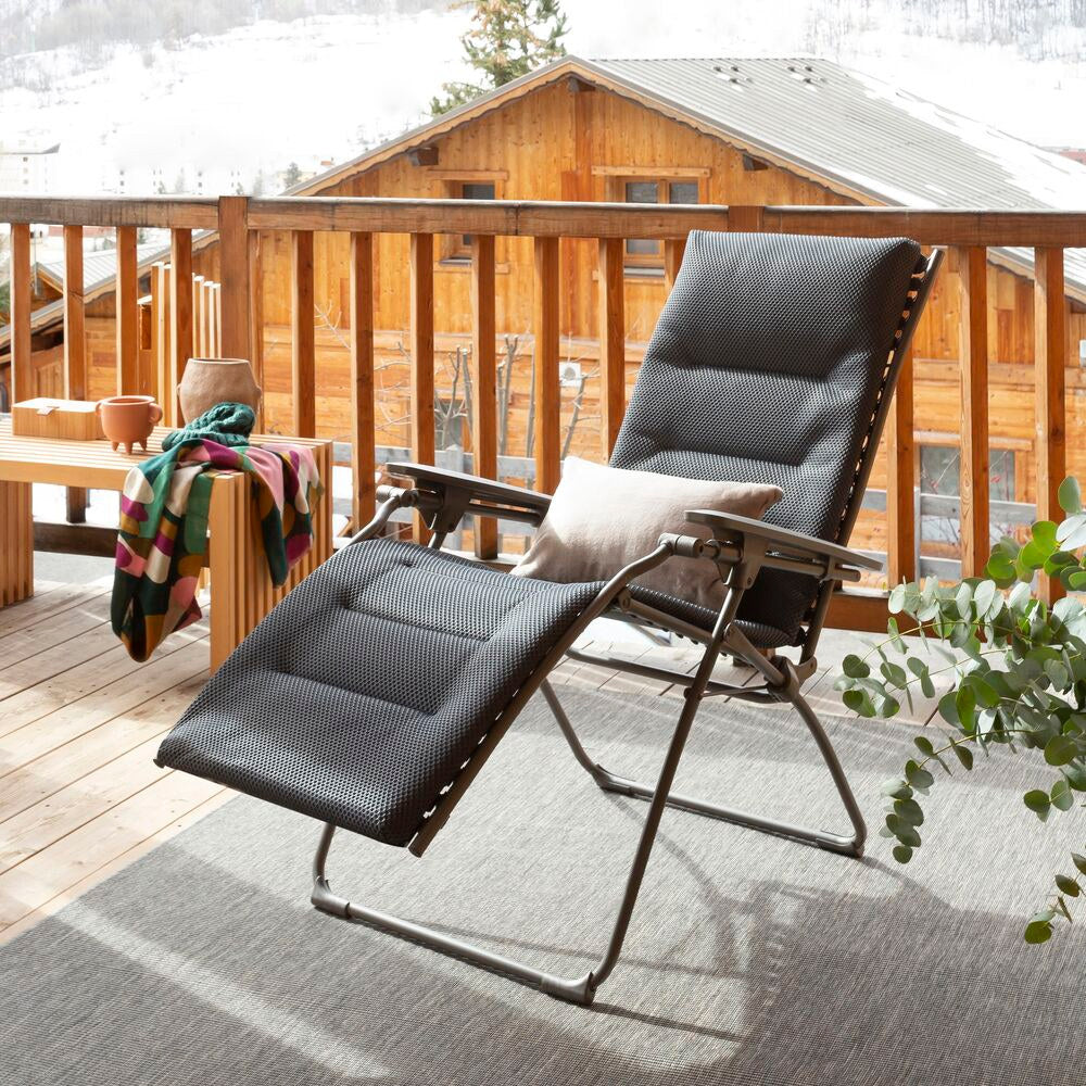 LAFUMA Relaxsessel Evolution BeComfort® dark grey Gestell titane in Dark grey, Grau, Titane präsentiert im Onlineshop von KAQTU Design AG. Liegestuhl ist von LAFUMA