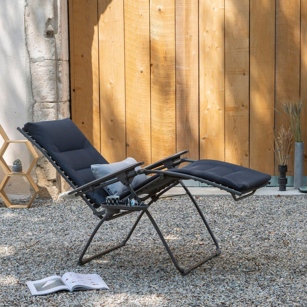 LAFUMA Relaxsessel Evolution BeComfort® dark grey Gestell titane in Dark grey, Grau, Titane präsentiert im Onlineshop von KAQTU Design AG. Liegestuhl ist von LAFUMA